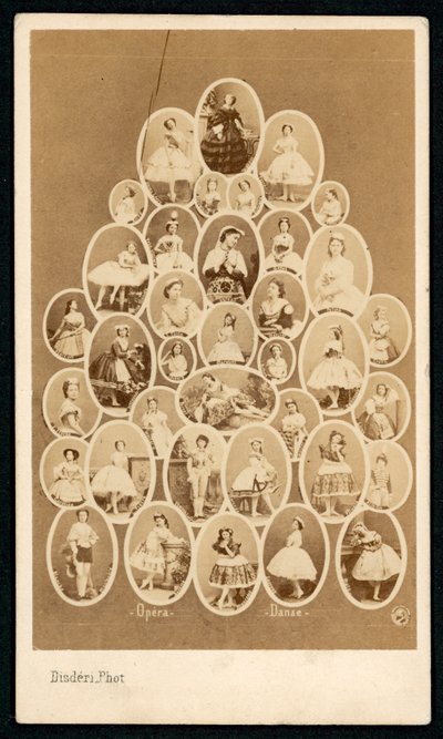 Balletdansers van de Parijse Opera (zwart-wit foto) door Andre Adolphe Eugene Disderi
