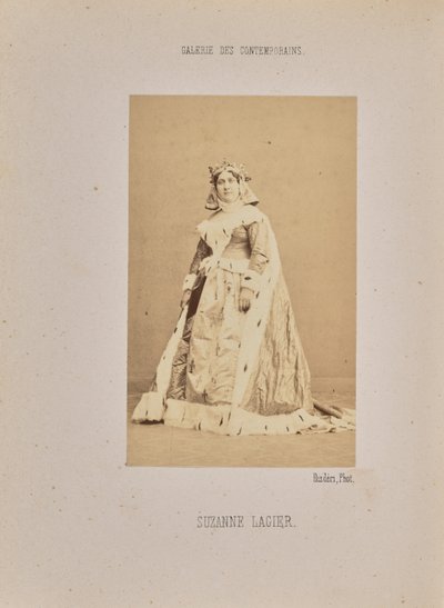 Suzanne Lagier door Andre Adolphe Eugene Disderi