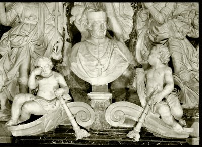Detail van het grafmonument van kardinaal Forteguerri door Andrea del Verrocchio