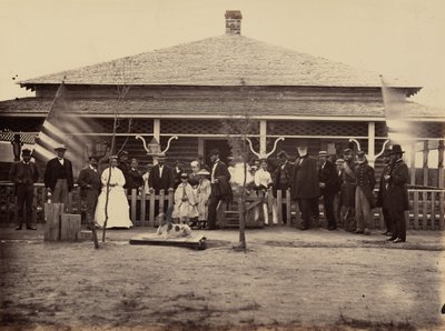 Plaat 11. Generaal Grant en zijn groep in Fort Sanders,1869 (foto) door Andrew Joseph Russell