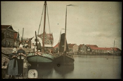 De haven van Volendam door Anonymous
