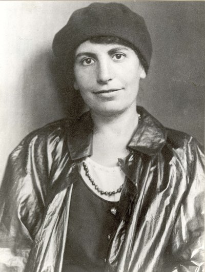 Anna Freud - Anoniem. Fotografie door Anonymous Anonymous
