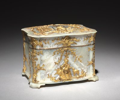 Gouden en parelmoeren doos, ca.1765 door Austrian School