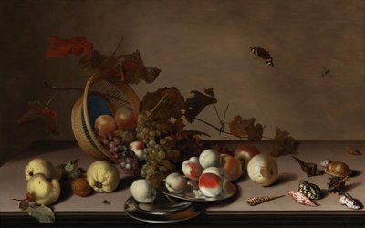 Fruit stilleven met mand, mosselen en vlinder, eerste helft van de 17e eeuw door Balthasar van der Ast