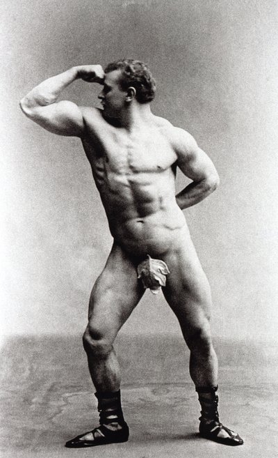 Duitse carrosseriebouwer Eugen Sandow door Benjamin J. Falk