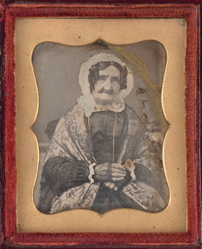 Portret van een vrouw,c. 1850 (foto) door British Photographer