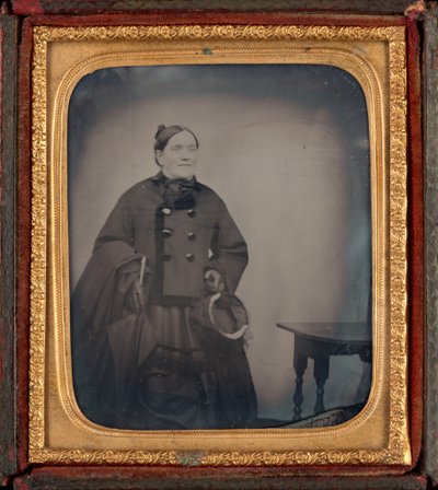 Portret van een vrouw,c. 1860 (foto) door British Photographer