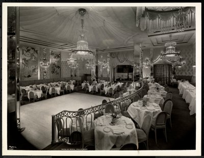 De Iridium Kamer in het Hotel St. Regis, 1937 door Byron Company