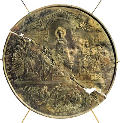 Missorium (grote zilveren schaal) van Theodosius I door Byzantine