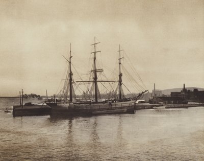 De haven van Hochelaga, oude schoener nog steeds in gebruik (z/w foto) door Canadian Photographer