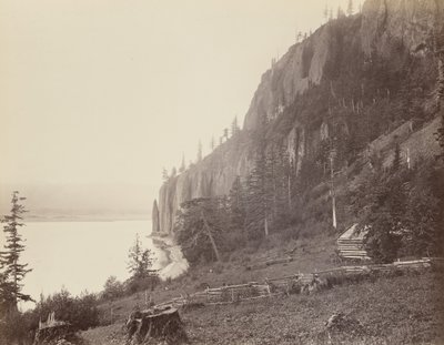 Kaap Hoorn, rivier Columbia,1867 (foto) door Carleton Emmons Watkins