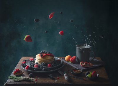 Pannenkoeken met valende bessen door Catherine Wang