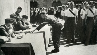 Betaaldag markeert het leven in de Koninklijke Luchtmacht op regelmatige intervallen, 1941 door Charles Brown