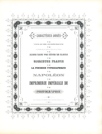 Sierletters met decoratief kader (print) door Charles Derriey