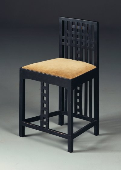 Stoel, ca. 1905/10 door Charles Rennie Mackintosh