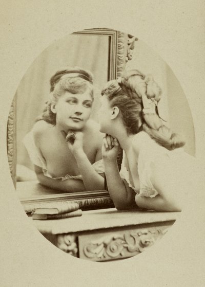 Portret van de actrice Henriette Victoire Drouard (1851-1923). door Charles Reutlinger