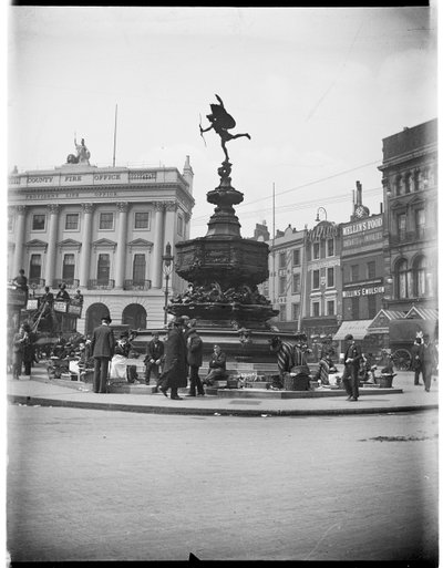 Shaftesbury Memorial Fontein, Piccadilly Circus, City of Westminster, Londen, 1895-1905 door Charles William Prickett