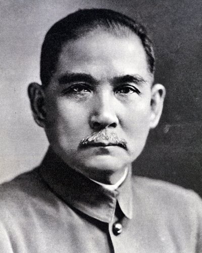 Portret van Sun Yat-sen (Yat sen, Zhongshan) (1866-1925), Chinese revolutionair en staatsman. door Chinese Photographer
