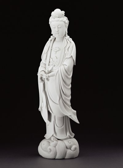 Blanc de Chine-figuur van Guanyin, ca. 1800 door Chinese School