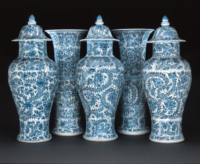 Blauw-witte garnituur, Kangxi periode (1662-1722) door Chinese School