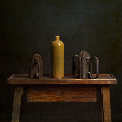 Vintage stilleven met ijzerwerk door Christian MARCEL