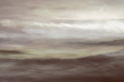 Etherische wolkenlagen door Christina Sillen
