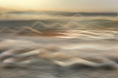 Serene Ocean Flow door Christina Sillen