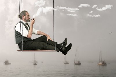 Man op een Sky Swing door Christine von Diepenbroek