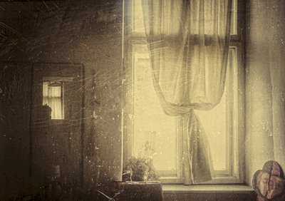 Vintage raam in de zon door Clara Arustei