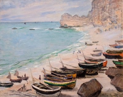 Boten op het strand van Etretat door Claude Monet
