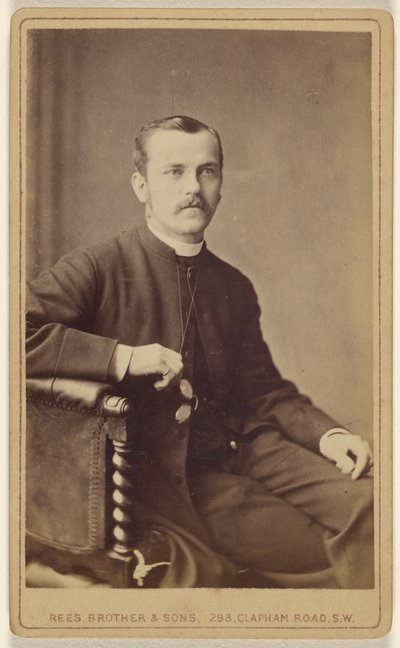 [Ongeïdentificeerde man met snor, zittend]. door David Rees and Brother and Son