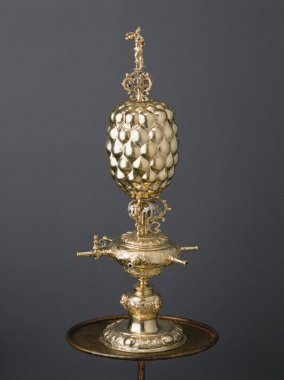 Verguld truc drinkbeker, circa 1630 door Dirich Utermarke