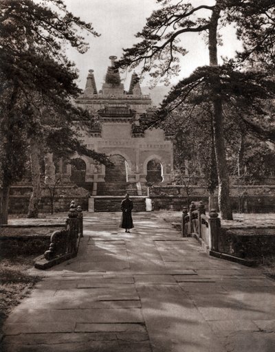 De Tempel Biyun door Donald Mennie