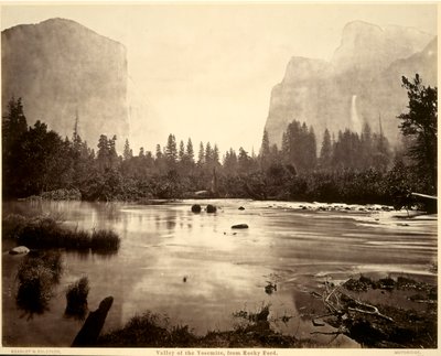 Vallei van de Yosemite, vanaf Rocky Ford, 1872 door Eadweard Muybridge