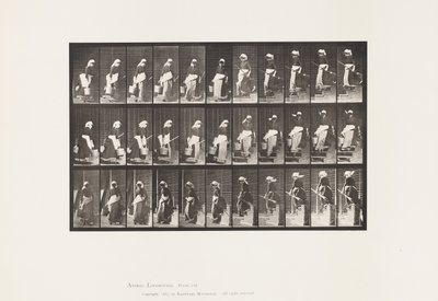 Plaat 148. Trappen Afgaan, Draaien, Emmer Water Dragen door Eadweard Muybridge