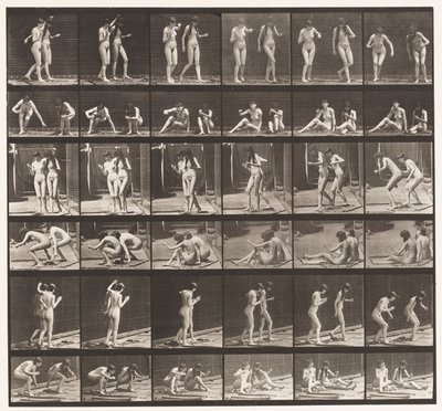 Plaat 245. Twee modellen die op de grond zitten en draaien door Eadweard Muybridge