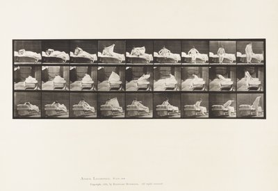 Plaat 265. Uit bed komen en voorbereiden om te knielen door Eadweard Muybridge