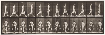 Lopen, emmer water in elke hand door Eadweard Muybridge