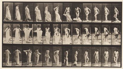 Plaat 431. Toilet; Kleding Uittrekken door Eadweard Muybridge