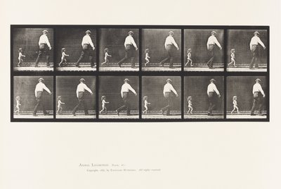 Plaat 470. Kind 20N, Rennend achter een Man aan door Eadweard Muybridge