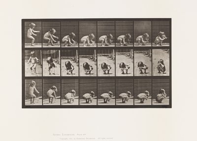 Plaat 477. Kind, Bukken, Een Beker Optillen en Drinken door Eadweard Muybridge