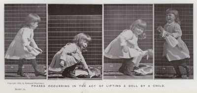De menselijke figuur in beweging: Fasen bij het optillen van een pop door een kind door Eadweard Muybridge