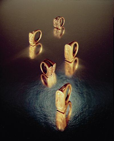 Vijf ringen, uit het Graf van Toetanchamon door Egyptian 18th Dynasty