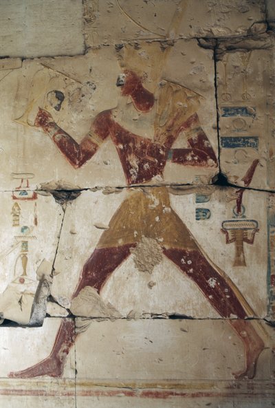 Geschilderd reliëf dat Farao afbeeldt, Tempel van Ramses II, Abydos, Egypte, Egyptische beschaving, Nieuwe Rijk, 19e Dynastie door Egyptian 19th Dynasty