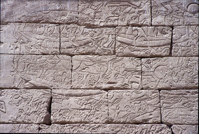 Het zeevolk, zeeslag van Ramses III, Medinet Habu, 1195-64 v.Chr. door Egyptian 20th Dynasty