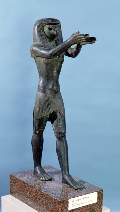 Beeld van de god Horus die een drankoffer brengt, Derde Tussenperiode, c.750 BC door Egyptian 22nd Dynasty