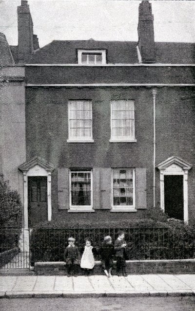 387, Commercial Road, Portsmouth, Hampshire, geboorteplaats van Charles Dickens op 7 februari 1812, c.1900 door English Photographer