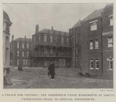 Een paleis voor armen, het Greenwich Union-werkhuis in Sidcup, onbewoond vanwege officiële meningsverschillen door English Photographer