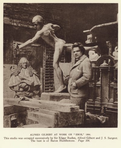 Alfred Gilbert, Engelse beeldhouwer aan het werk aan Eros door English Photographer