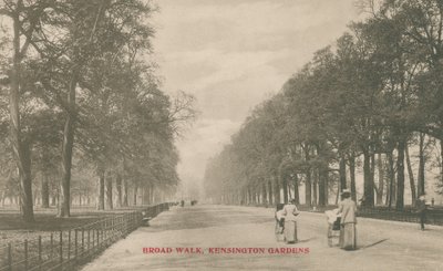 Broad Walk, Kensington Gardens door English Photographer